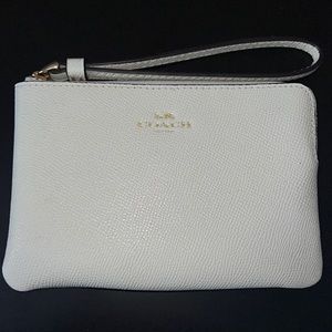 White Coach Wristlet Wallet